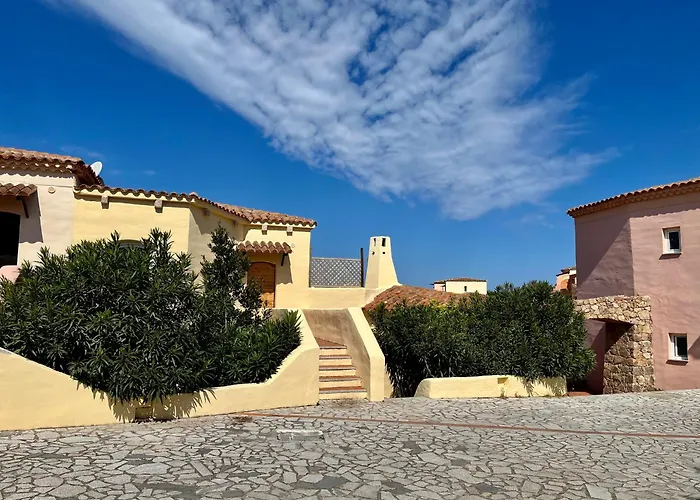 Сasa de vacaciones L'oleandro 1410 House In Sardinia With Mediterranean Sea Views Isola Rossa (Sassari)